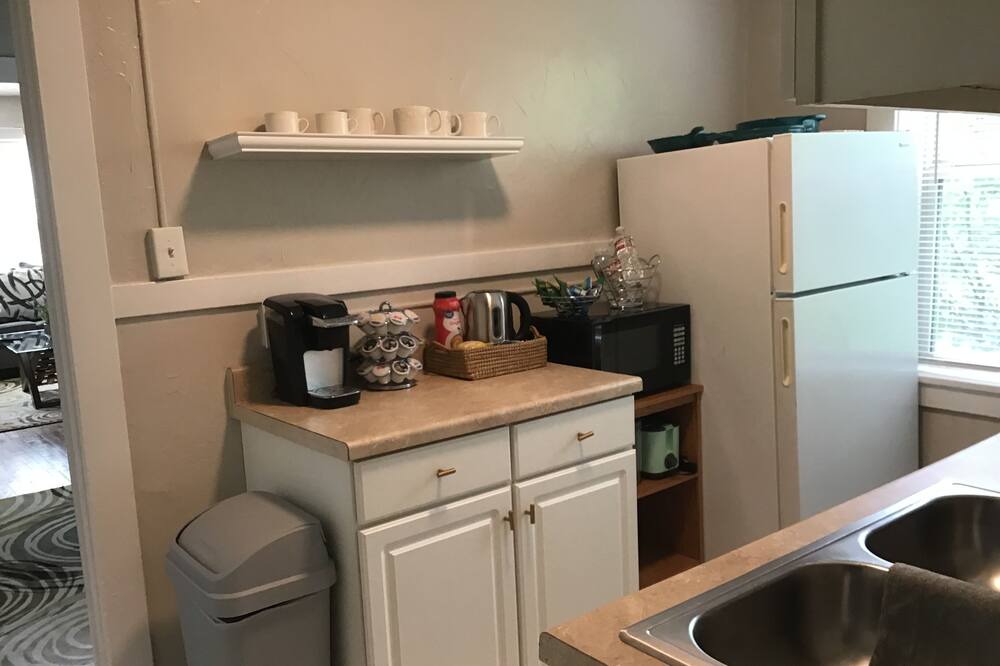 Photo of Kitchen in Cherry Street