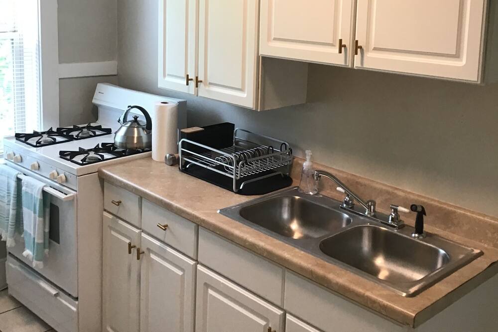 Photo of Kitchen in Cherry Street