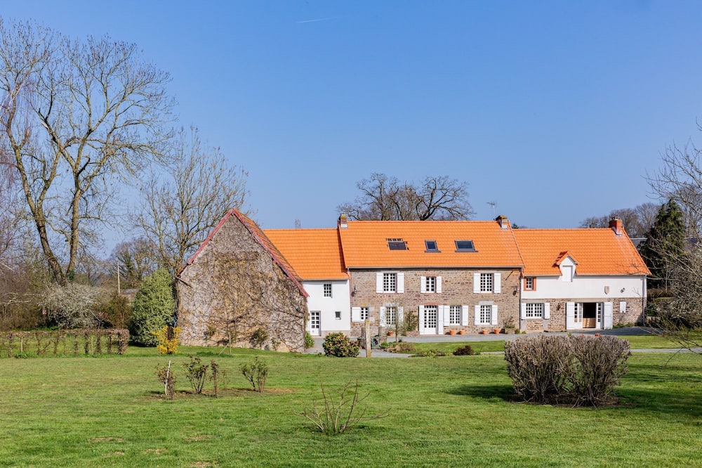 Photo of Outdoor in Cerences