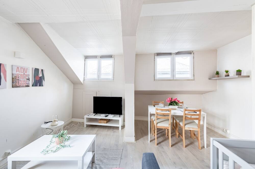 Photo of Livingroom in Darnetal