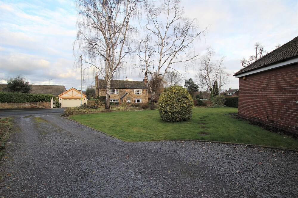 Photo of Outdoor in Notton