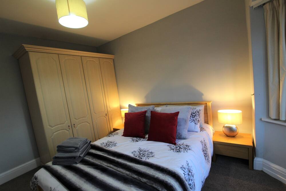 Photo of Bedroom in Notton