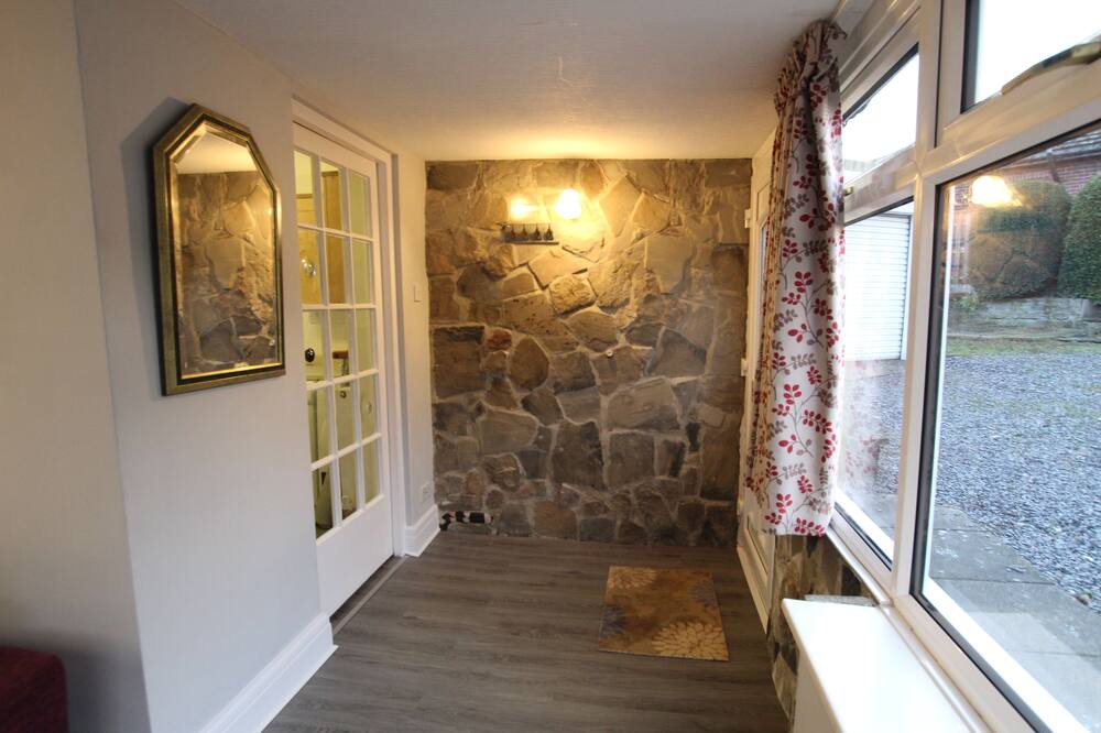 Photo of Others in Notton