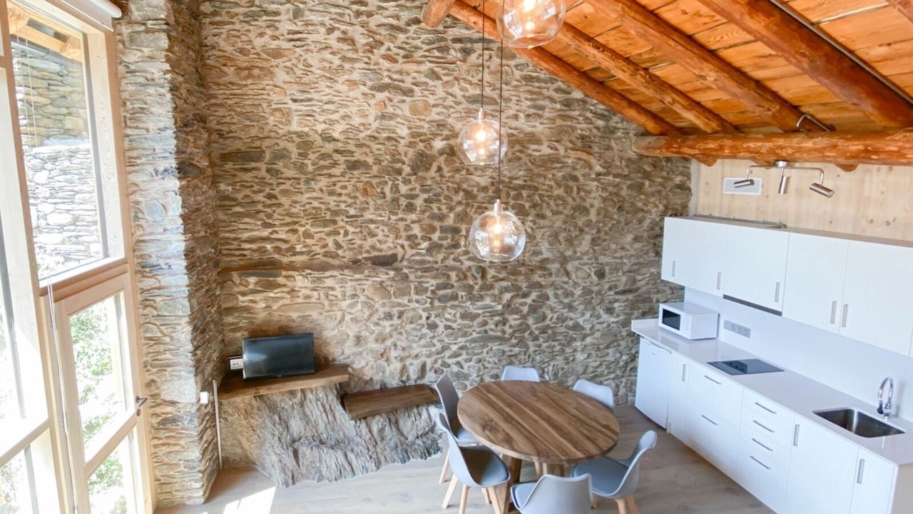 Photo of Outdoor in Escalo