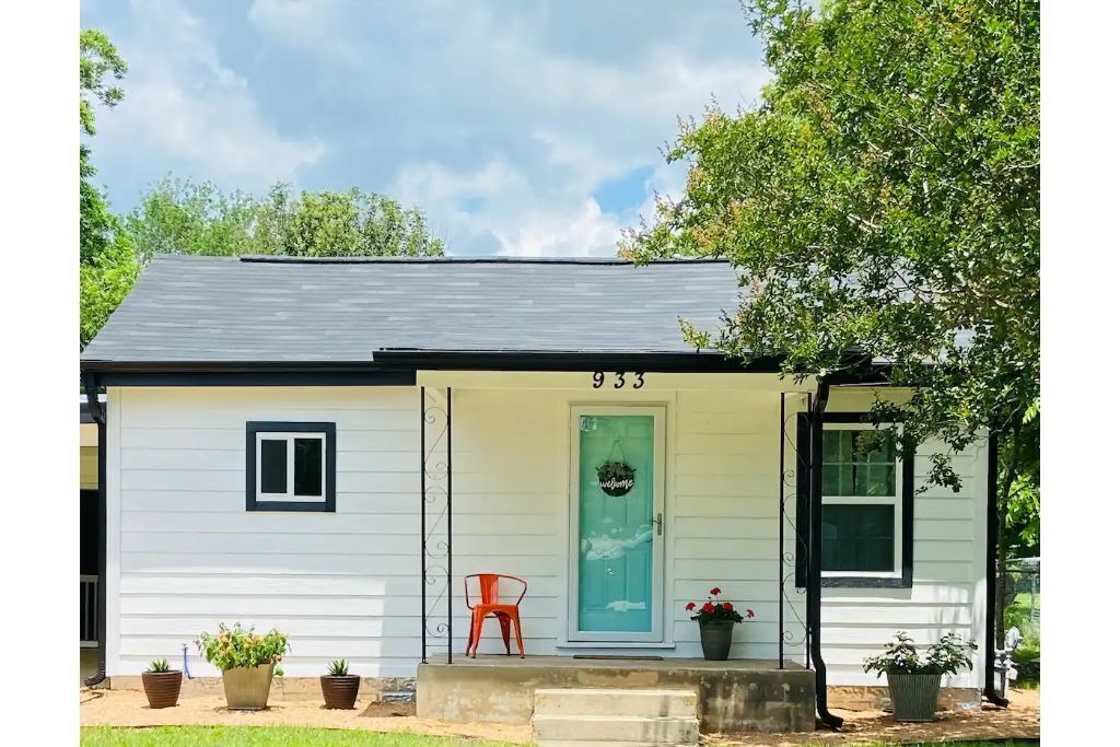 Photo of Outdoor in Lockhart