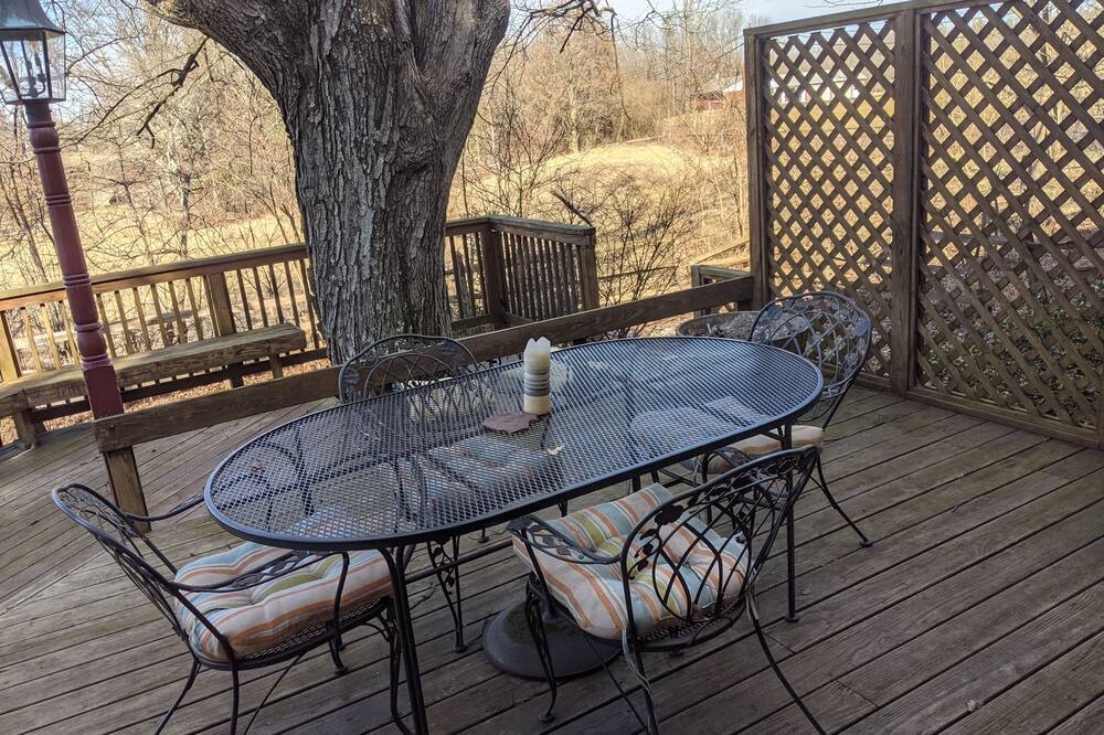 Photo of Outdoor in Blooming Glen