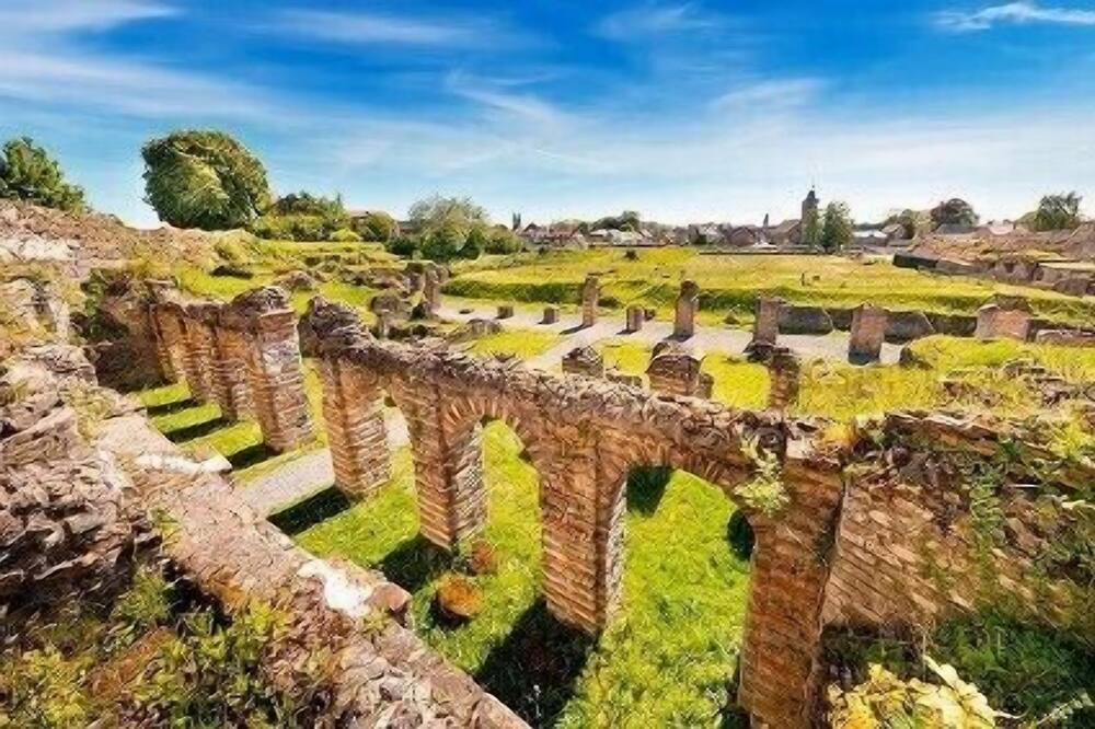 Photo of Others in Saultain