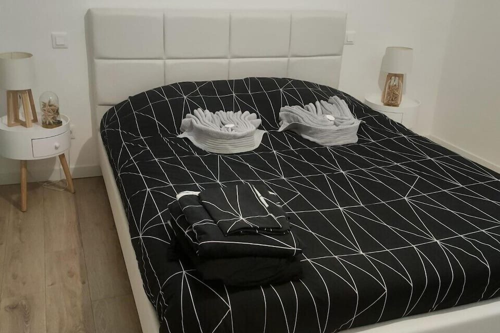 Photo of Others in Saultain