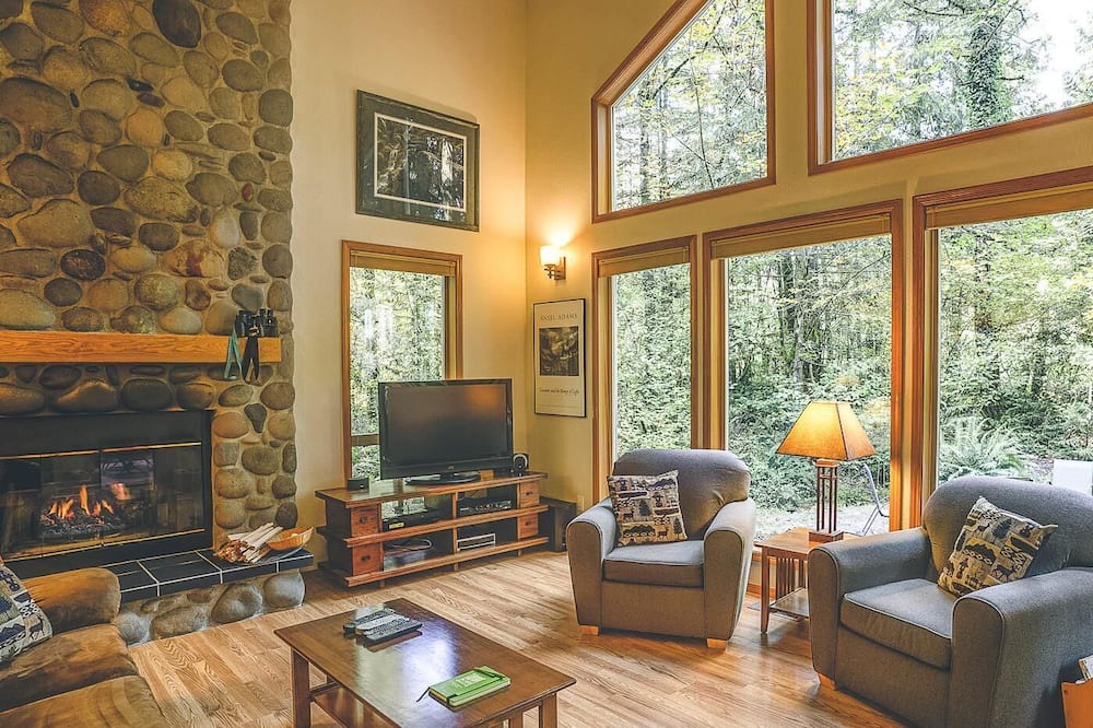 Photo of Livingroom in Brightwood