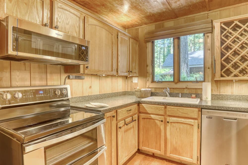 Photo of Kitchen in Mount Hood Village