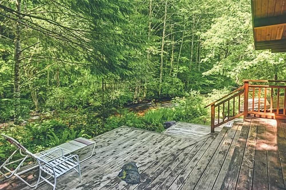 Photo of Patio Balcony in Rhododendron