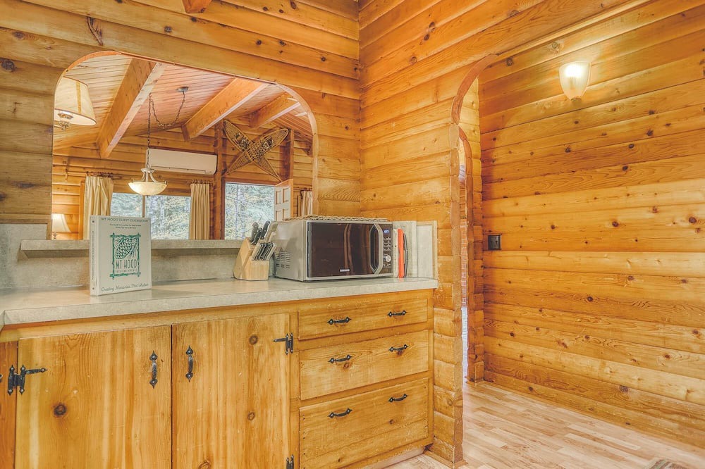 Photo of Kitchen in Rhododendron