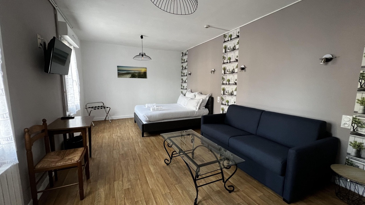 Photo of Bedroom in Ceaux