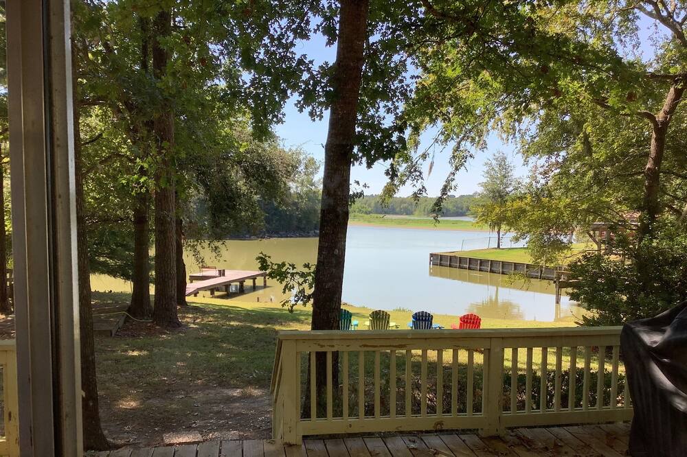 Photo of Outdoor in Oakhurst