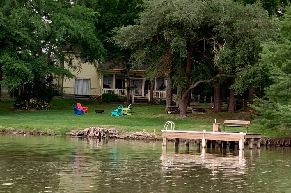 Photo of Outdoor in Oakhurst