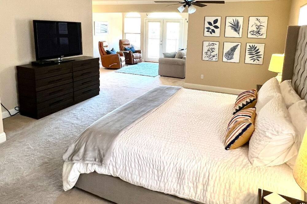 Photo of Bedroom in Lakeland