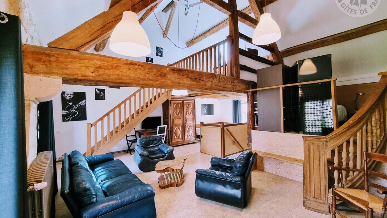 Photo of Livingroom in Cergy