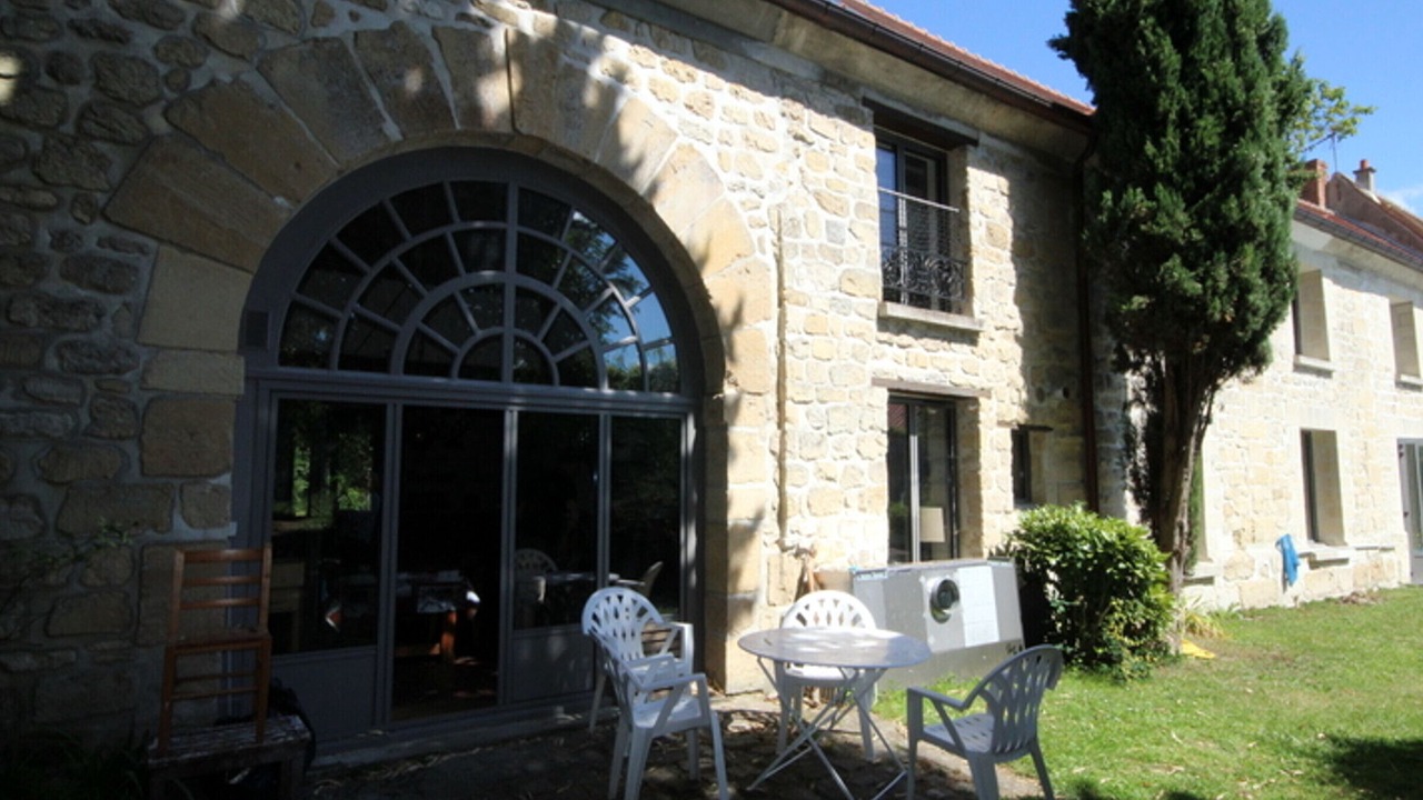 Photo of Outdoor in Cergy