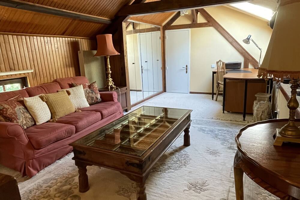 Photo of Livingroom in Beaufour-Druval