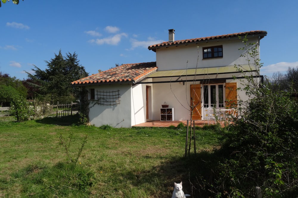 Photo of Outdoor in Lagraulet-Saint-Nicolas