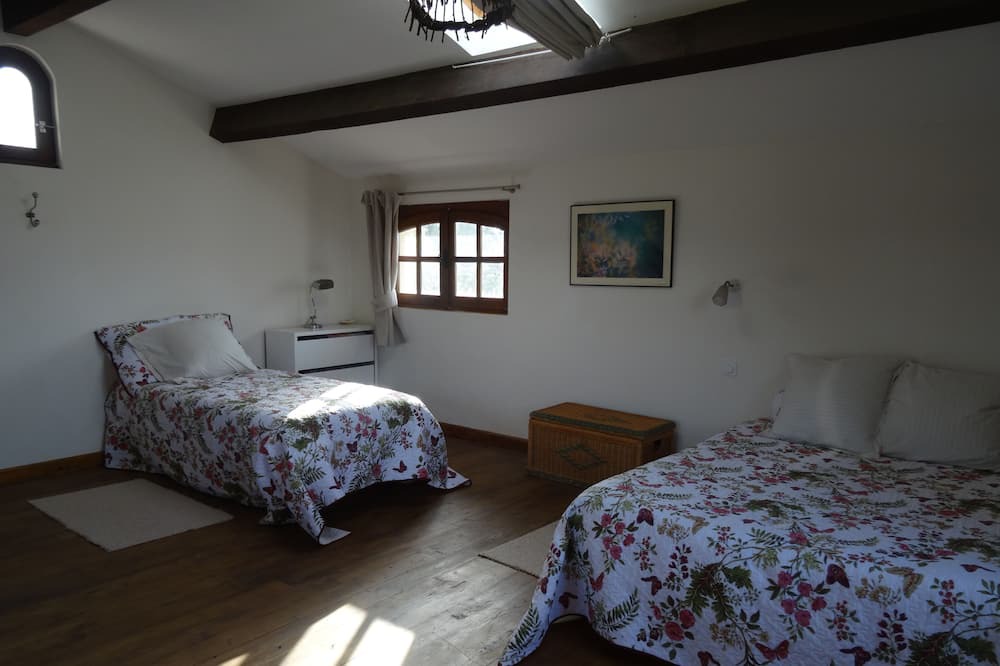 Photo of Bedroom in Lagraulet-Saint-Nicolas