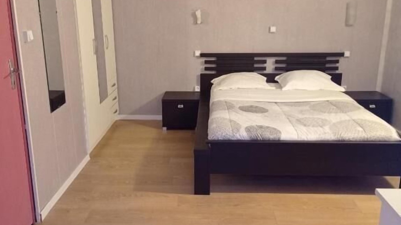 Photo of Bedroom in Saint-Aubin-Les-Elbeuf