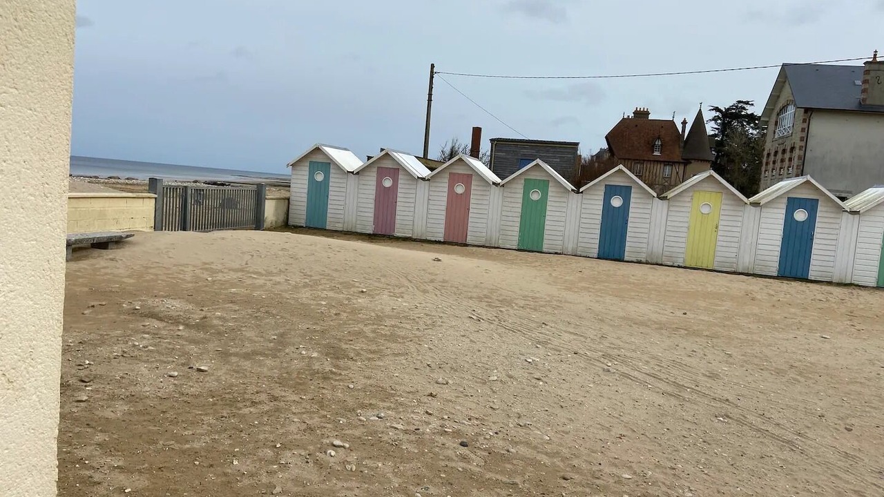 Photo of Others in Grandcamp-Maisy