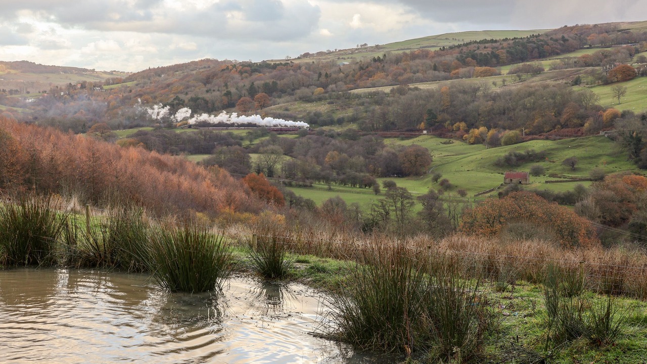 Photo of Others in Beck Hole
