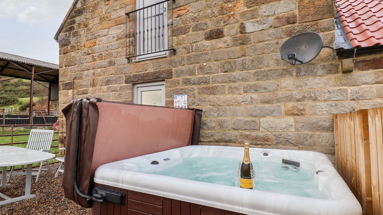 Photo of Others in Beck Hole