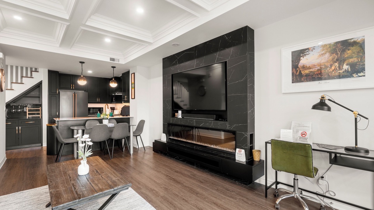 Photo of Livingroom in Long Branch