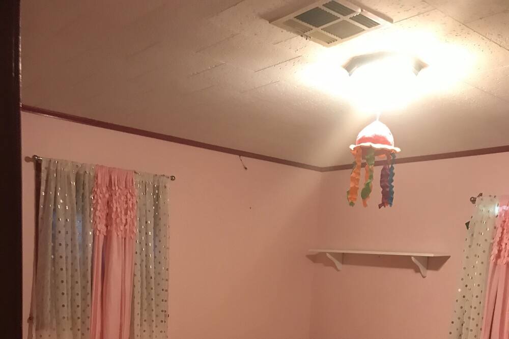 Photo of Bedroom in Pierre Part