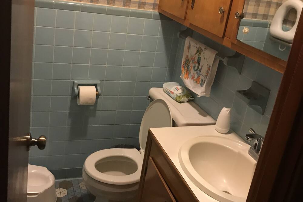 Photo of Bathroom in Pierre Part
