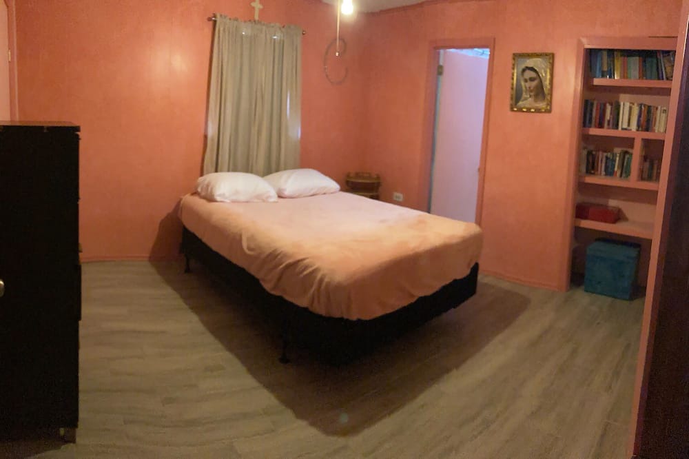 Photo of Bedroom in Pierre Part