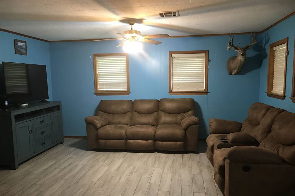 Photo of Livingroom in Pierre Part