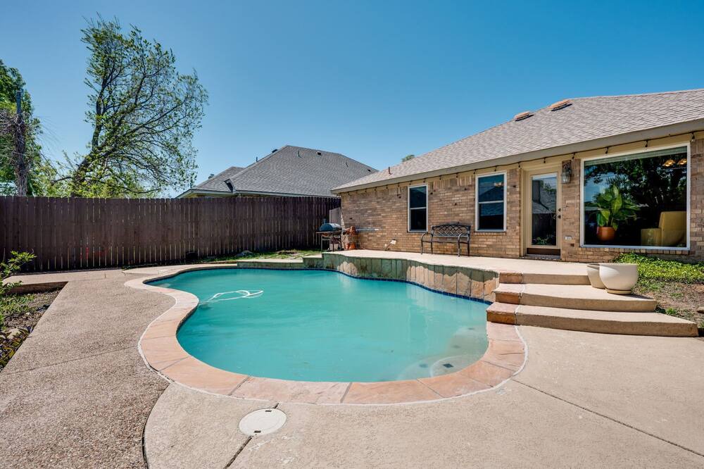 Photo of Outdoor in Southwest Arlington