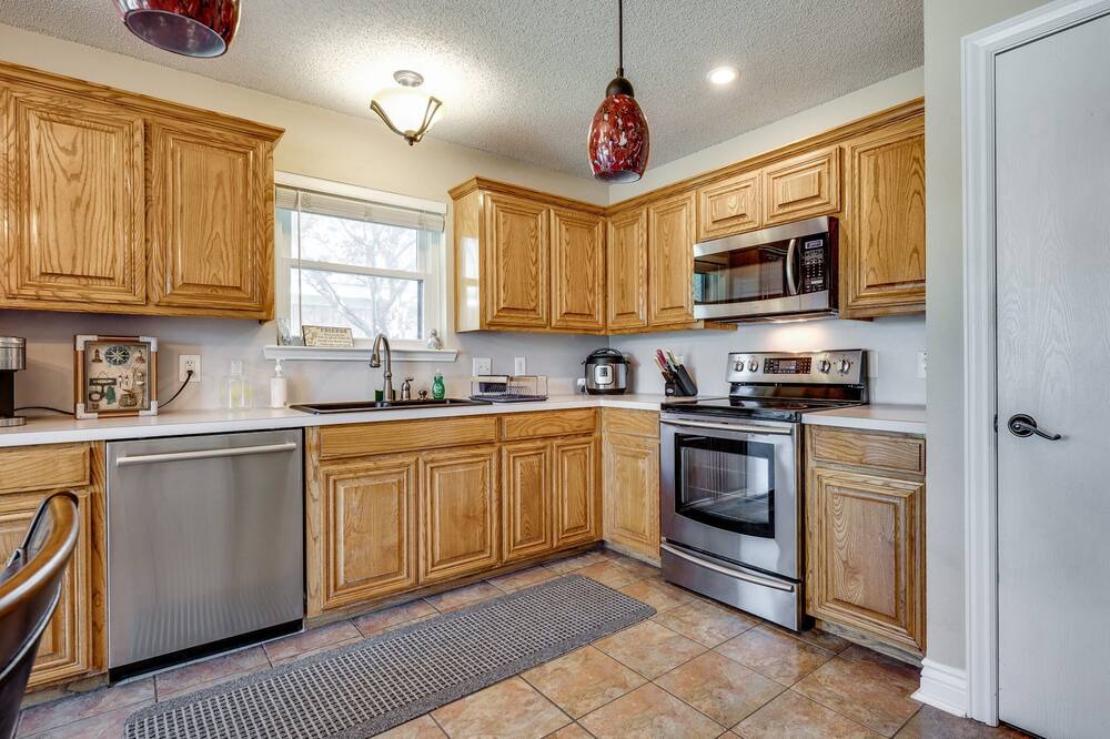 Photo of Kitchen in Southwest Arlington