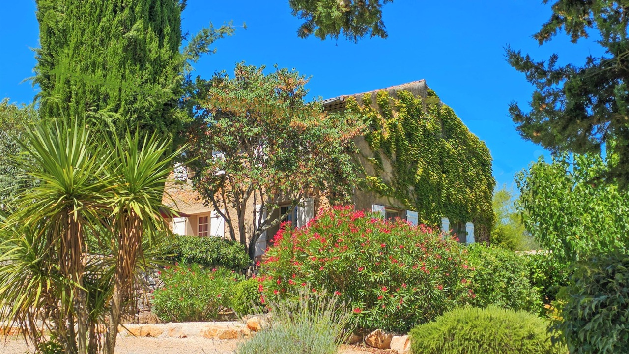 Photo of Outdoor in Saint-Maximin-la-Sainte-Baume