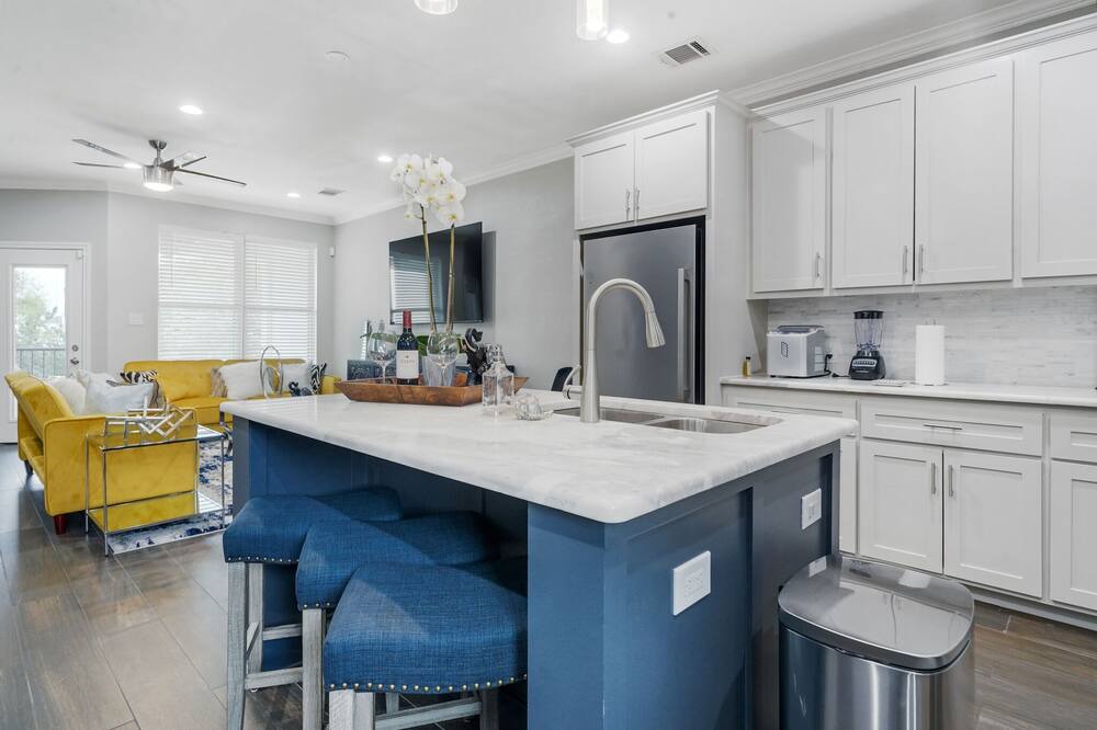 Photo of Kitchen in OST - South Union