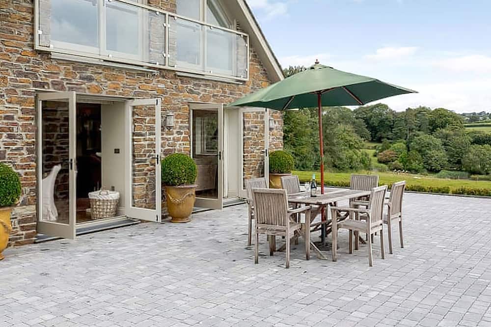 Photo of Outdoor in Tavistock