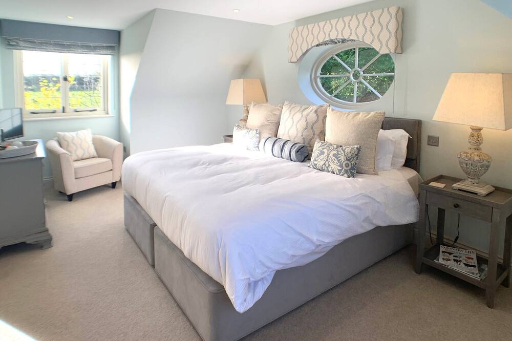 Photo of Bedroom in Tavistock