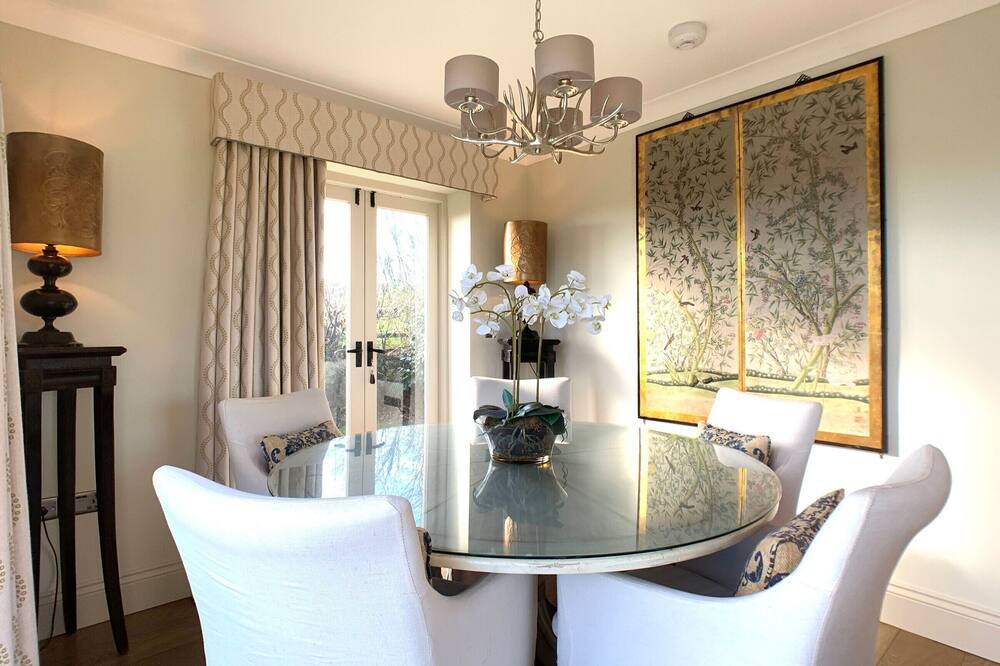 Photo of Others in Tavistock