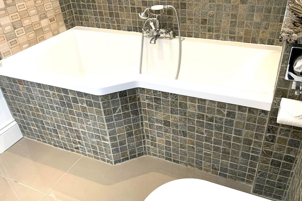 Photo of Bathroom in Tavistock