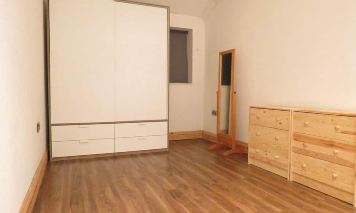 Photo of Others in Selsdon and Ballards