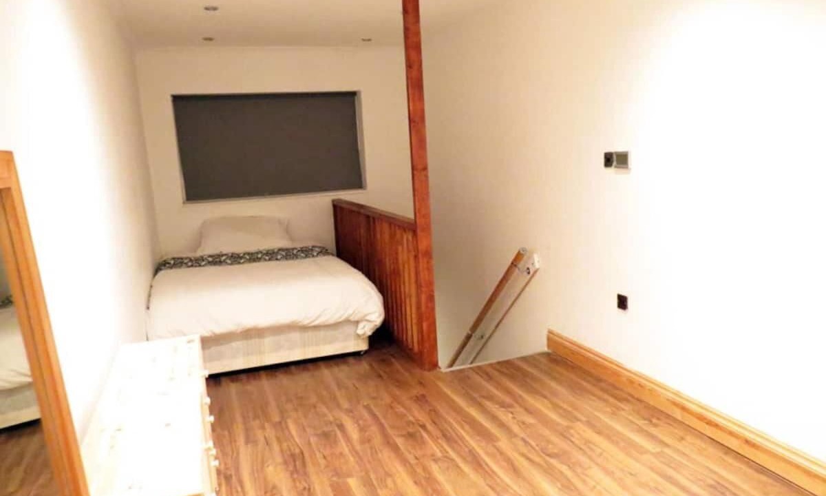 Photo of Others in Selsdon and Ballards