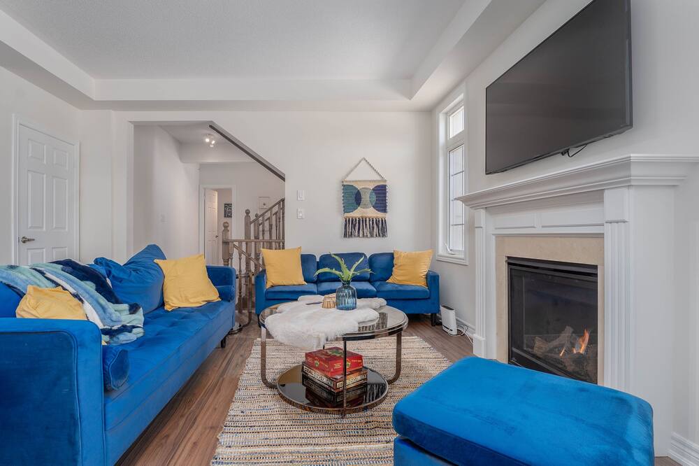 Photo of Livingroom in Watertown