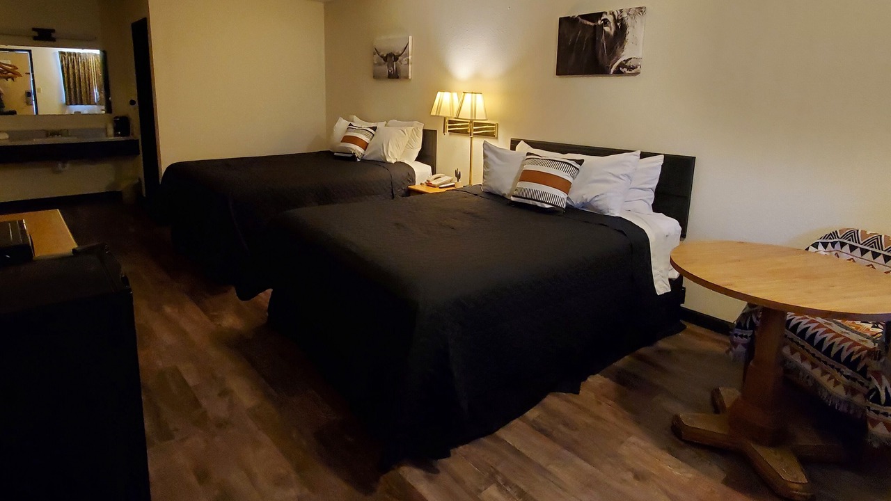 Photo of Bedroom in Mountain Grove