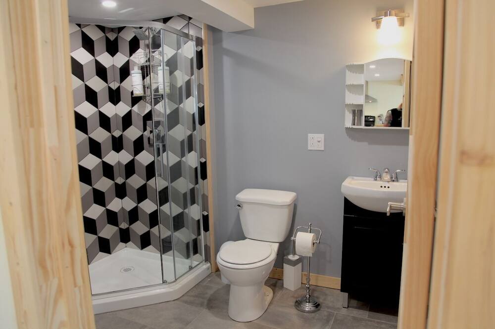 Photo of Bathroom in Brebeuf
