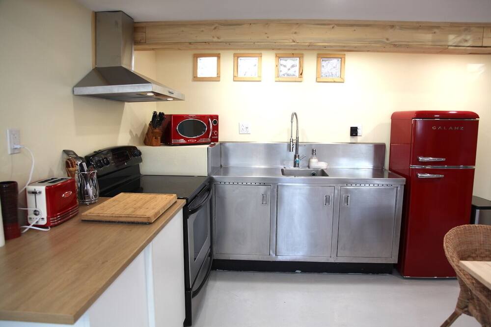 Photo of Kitchen in Brebeuf
