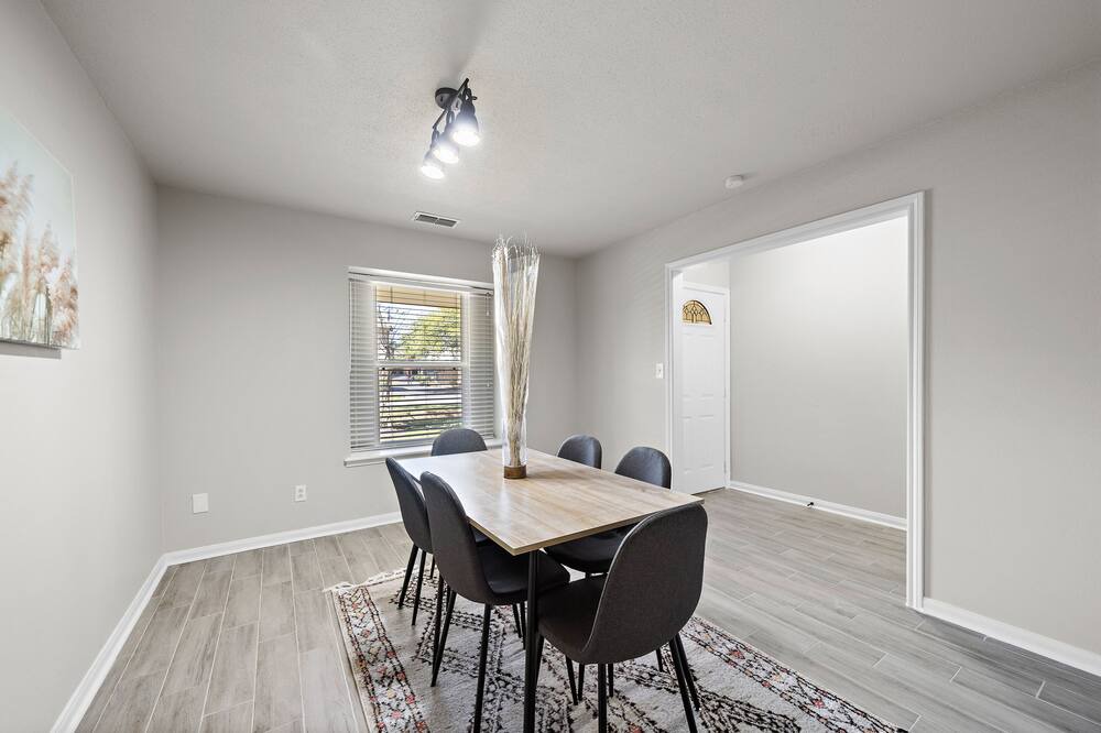 Photo of Kitchen in Spring Branch West