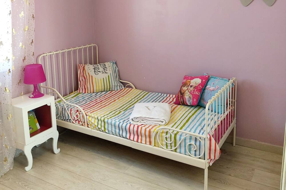 Photo of Bedroom in Lamanon